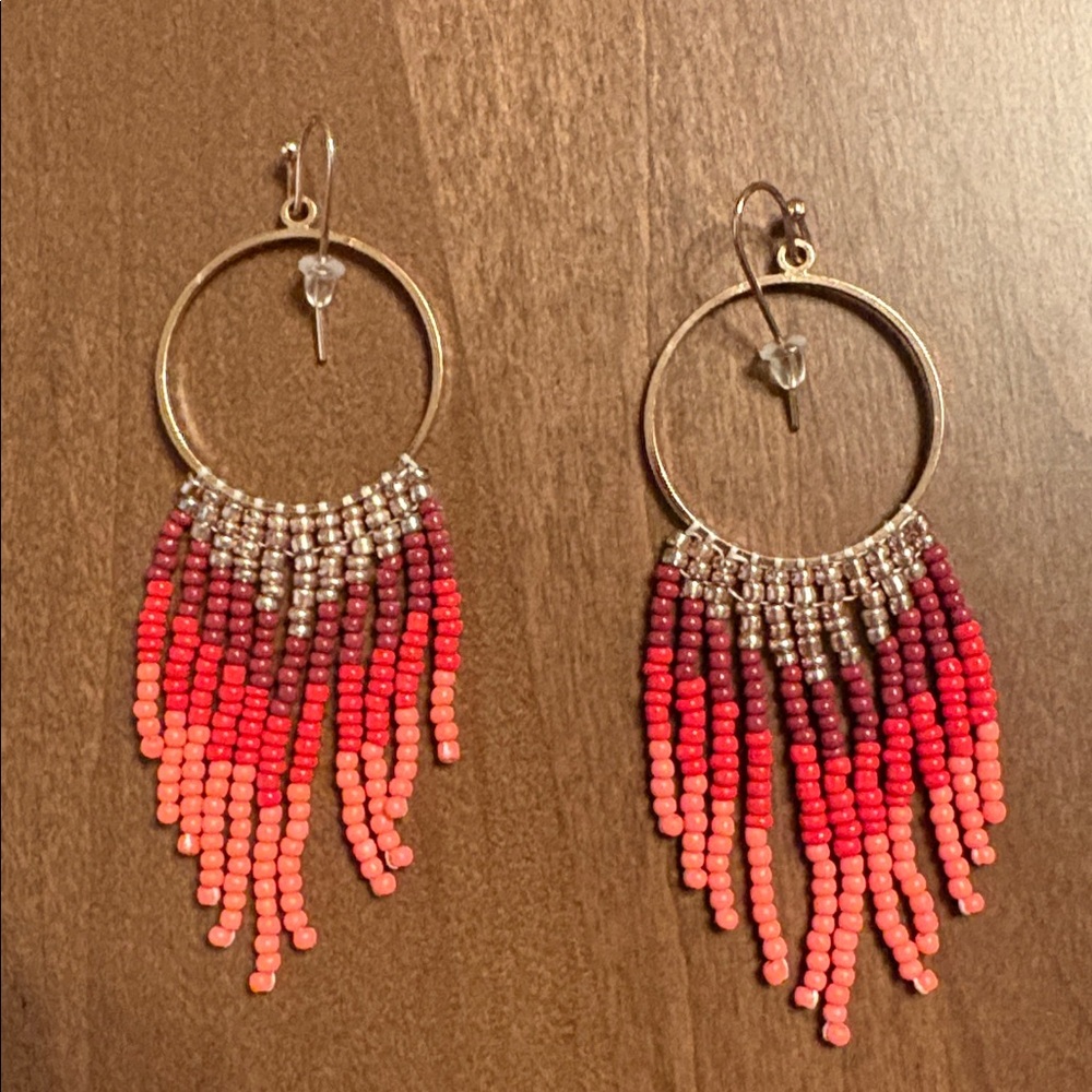 Like New! Elegant Beaded Hoop Earrings - Vibrant Color! - Picture 7 of 8